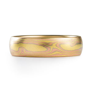 Mokume Gane custom made ring arn krebs, woodgrain pattern, all gold palette - metals used are red white and yellow gold, the yellow gold is 18k and especially vibrant