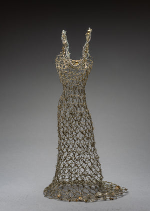 standing sculpture, interior design. Nicole hollis kari Whitman celebrity interior design 