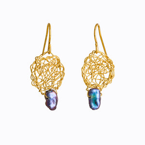 Gold Spun Disks (Extra Small) with Iridescent Blue Pearl Drops