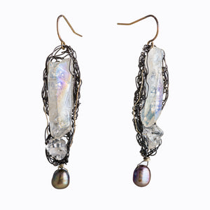 Woven wire quartz and pearl earrings, susan freda, quartz, oxidized silver wire, gray pearls