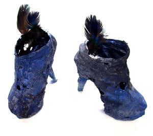 shoe sculpture,