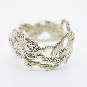 Twist Ring
